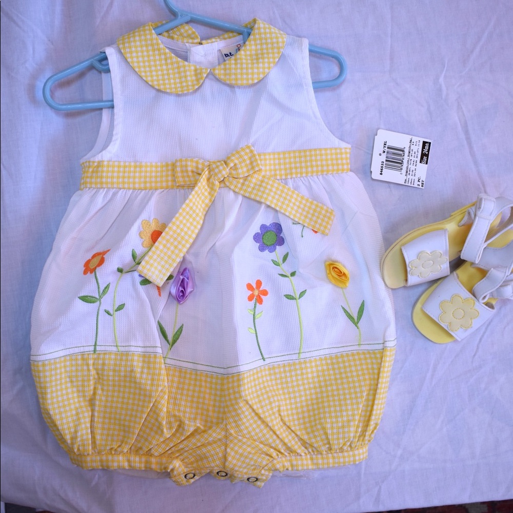 Darling NWT Vintage BT Kids Spring Summer Yellow Gingham Romper Sandals Set 24 m